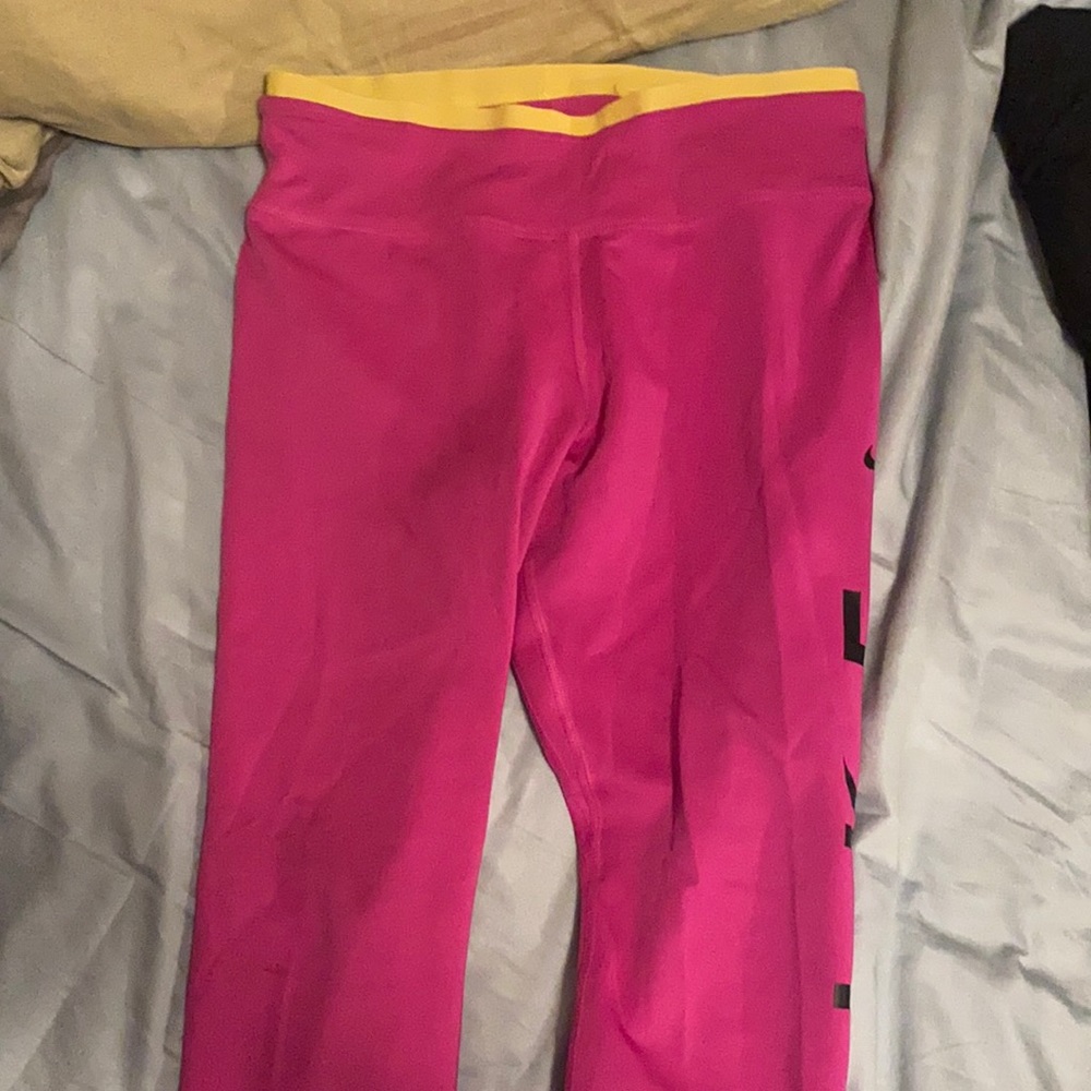 Nike leggings